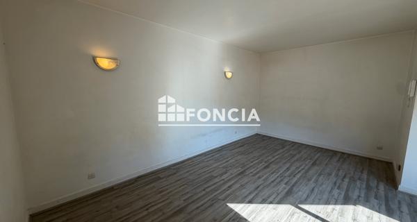 Location Studio 32 m² - Lyon 69005