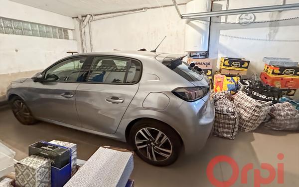 Maison à vendre    6 pièces •  Agde