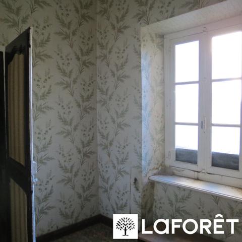 Achat maison près de BRIOUDE - 4 pièce(s) - 120 m² - 50 000 €