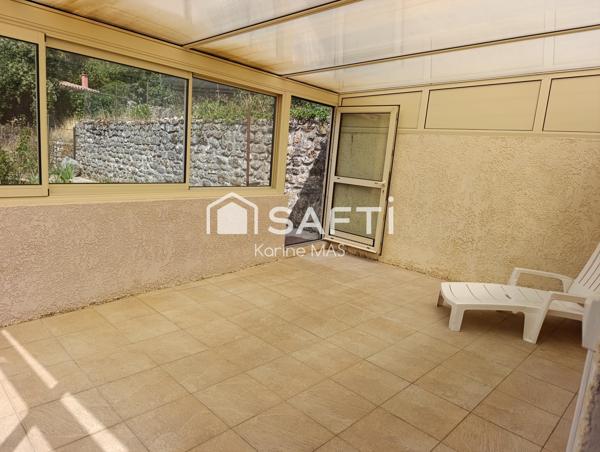 Maison avec jardin et dépendances