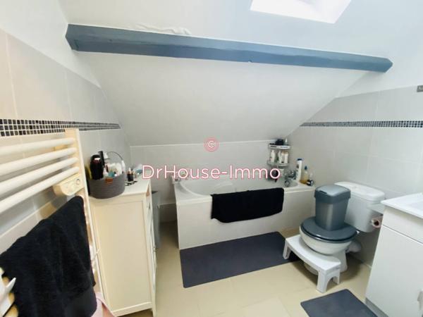 Bien immobilier à vendre 7 pièces de 235 m²