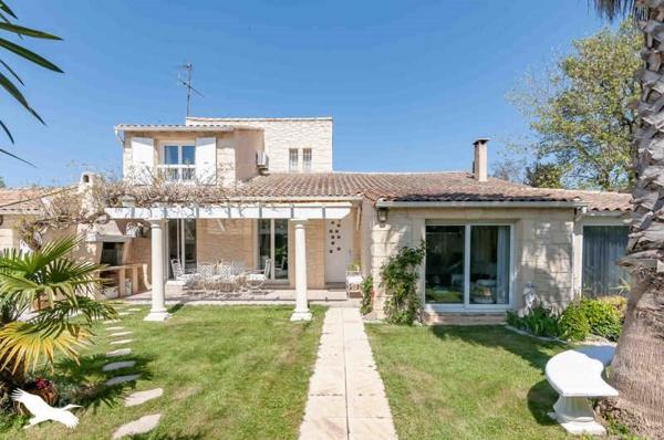 Maison à vendre 647 000 € Cournonterral 5 p 170 m² DPE B