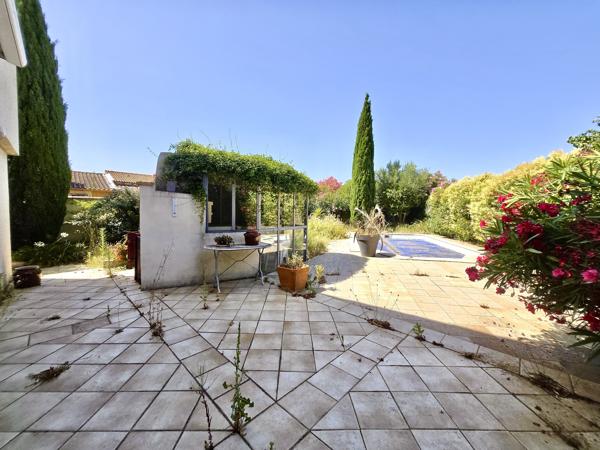 Maison
         5 pièces
        - 142 m² 325 000 € *