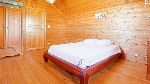 Vente
                Villa163 m² - 5 Pièces -
                    SAINT SULPICE LA POINTE (81370)
