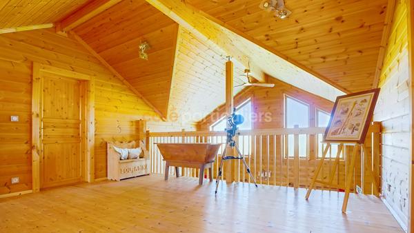 Vente
                Villa163 m² - 5 Pièces -
                    SAINT SULPICE LA POINTE (81370)