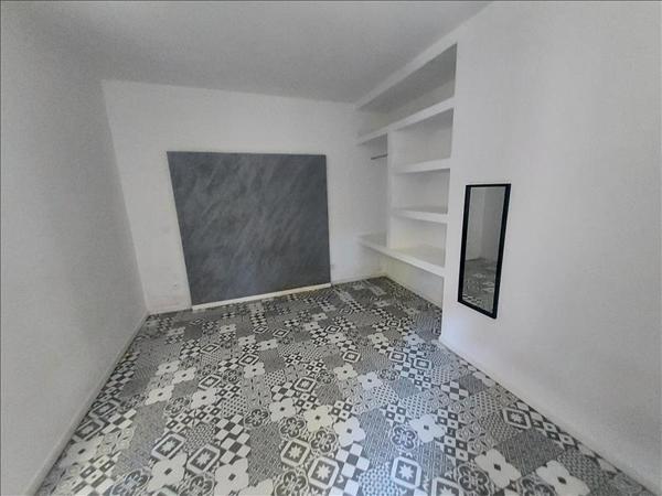 Immeuble à vendre |  Tulle |  300 m²