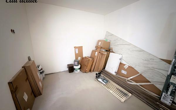 Appartement à vendre    2 pièces • 42 m2 Metz