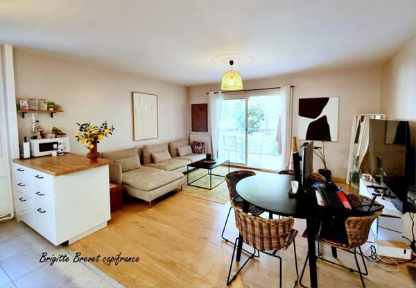 Appartement rénové à vendre 2 pièces AIX EN PROVENCE (13)