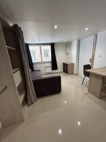 Location Appartement 1 pièces 20 m2 à Aubagne