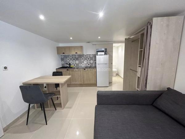 Location Appartement 1 pièces 20 m2 à Aubagne