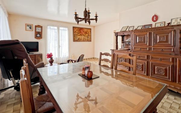 Maison à vendre    6 pièces • 127 m2 Cambo-les-Bains