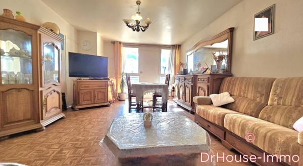 Appartement à vendre 5 pièces de 104 m²