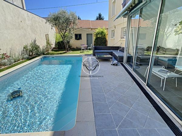 L'Isle-sur-la-Sorgue (84800) Isle sur la Sorgue maison T5 de 139 m2 Habitables terrain 400 M2 Piscine