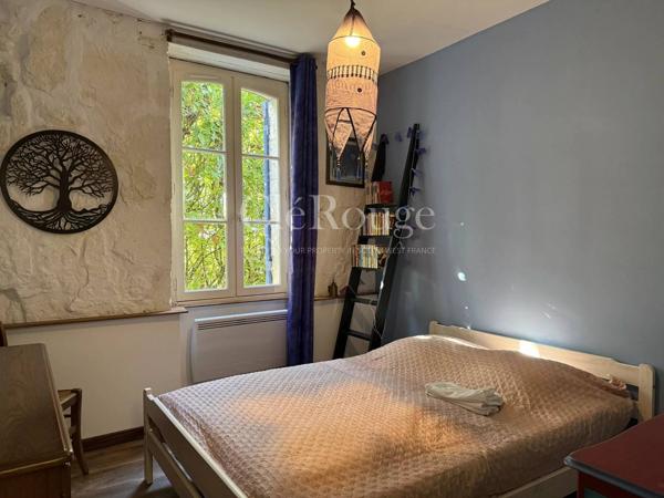 Proche de Duras - Grande Maison Familiale avec Gîte, Granges et Piscine