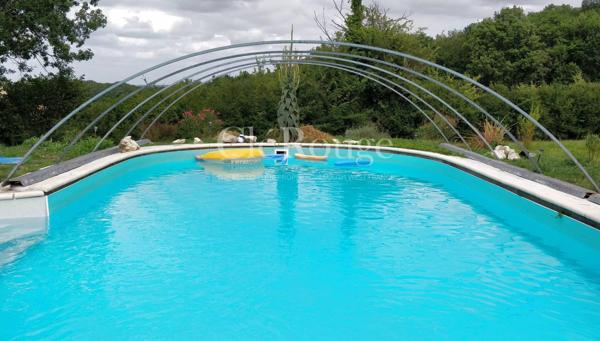 Proche de Duras - Grande Maison Familiale avec Gîte, Granges et Piscine