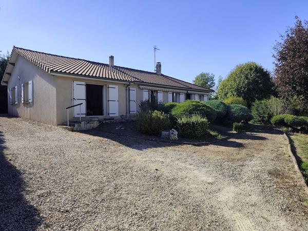 MAISON DE PLAIN PIED AVEC JARDIN