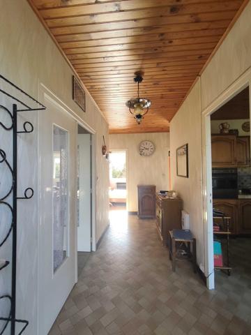 MAISON DE PLAIN PIED AVEC JARDIN