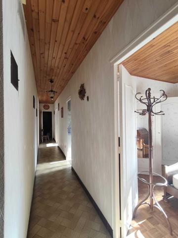 MAISON DE PLAIN PIED AVEC JARDIN