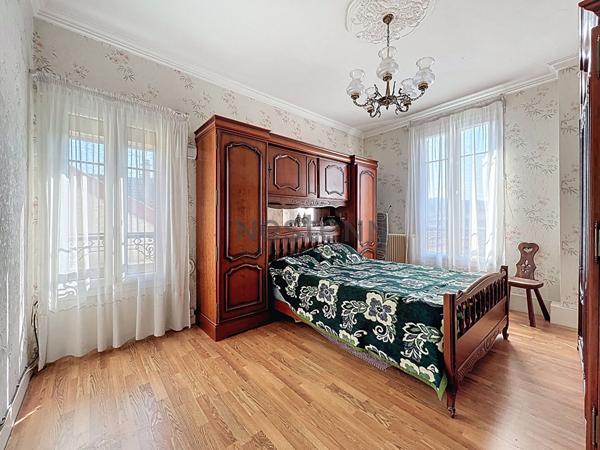 Immeuble de rapport - 4 appartements - Fort potentiel