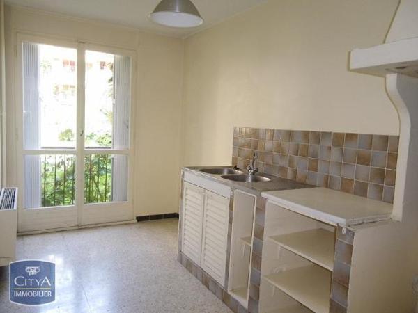 Appartement à louer 2 pièces 53.52m²