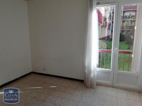 Appartement à louer 2 pièces 53.52m²