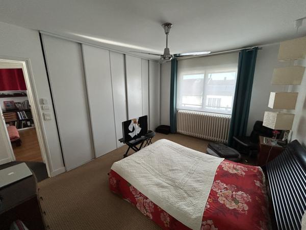 Maison 7 pièces - 212 m²