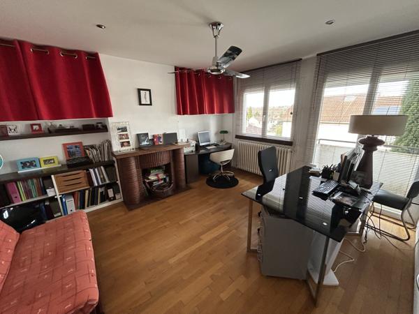 Maison 7 pièces - 212 m²