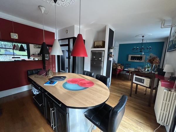 Maison 7 pièces - 212 m²