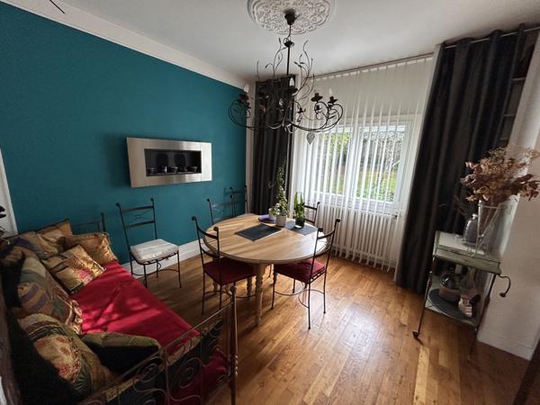 Maison 7 pièces - 212 m²