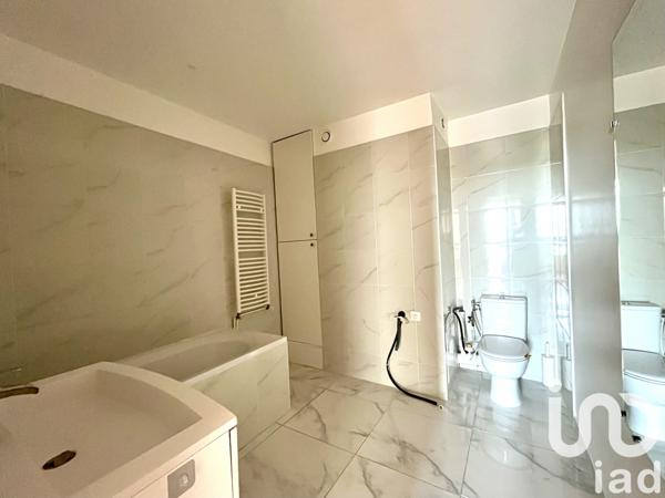 Appartement à vendre 2 pièces 69 m² Puteaux