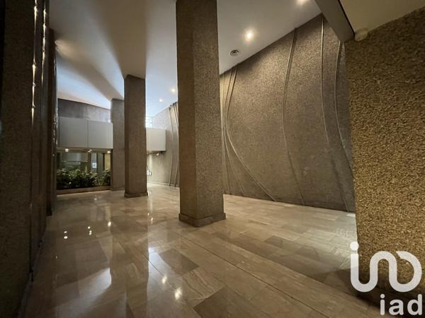 Appartement à vendre 2 pièces 69 m² Puteaux