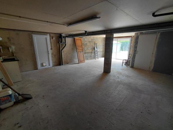 Maison atypique de 2008 d'environ 145 m2