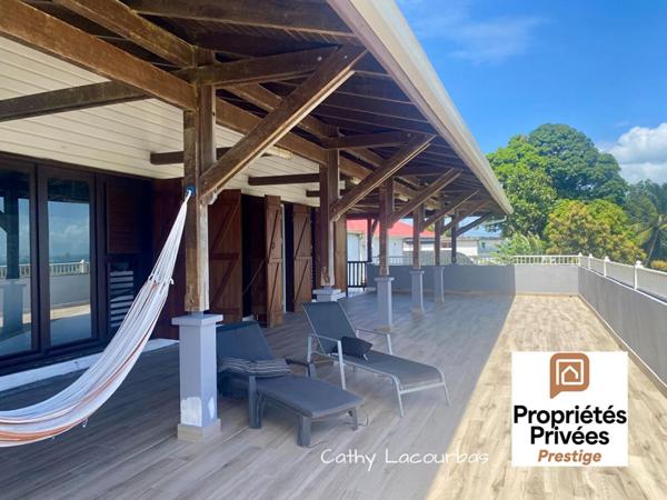 Villa d'architecte extraordinaire - Petit Bourg 8 pièce(s) 250 m2