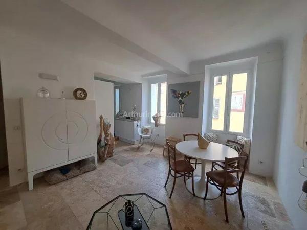 Vente Maison de village 5 pièces 120 m2 à Entrecasteaux