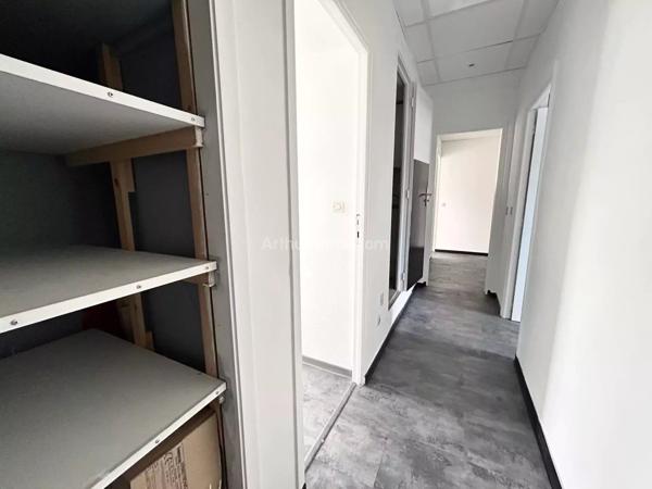 Location Fonds de commerce 2 pièces 35 m2 à Sainte-Maxime