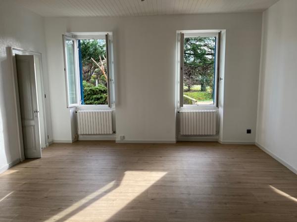 Maison 4 pièce(s) 3 chambre(s) 106 m²