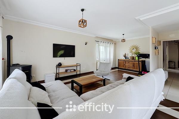 Appartement
         4 pièces
        - 126 m² Exclusivité 279 000 € *