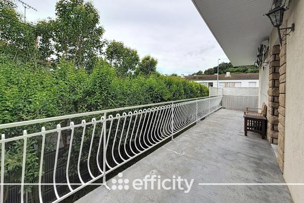 Appartement
         4 pièces
        - 126 m² Exclusivité 279 000 € *