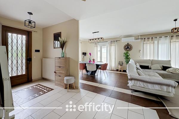 Appartement
         4 pièces
        - 126 m² Exclusivité 279 000 € *