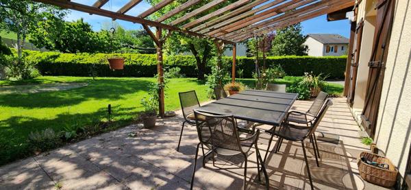 Maison familiale 141 m² sur terrain de 834 m²