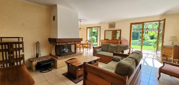 Maison familiale 141 m² sur terrain de 834 m²