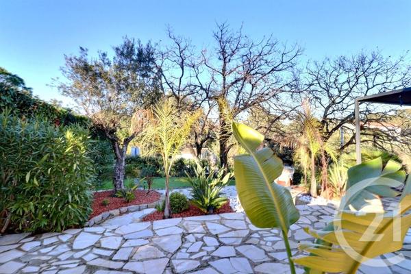 Maison à vendre  7 pièces - 135 m2 FREJUS - 83