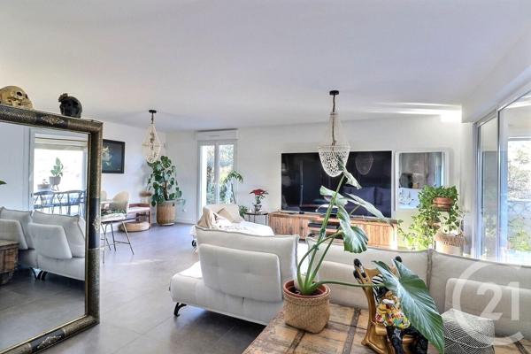 Maison à vendre  7 pièces - 135 m2 FREJUS - 83