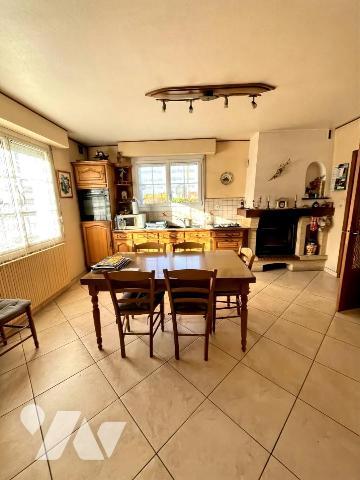 NESMY - MAISON + GRANGE + TERRAIN 