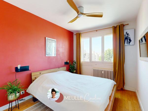 Appartement
         3 pièces
        - 78 m² Exclusivité 335 000 € *