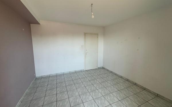 Maison à vendre    6 pièces •  Tignieu-Jameyzieu