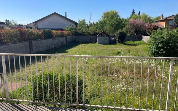 Maison à vendre    6 pièces •  Tignieu-Jameyzieu