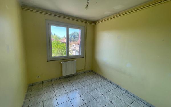 Maison à vendre    6 pièces •  Tignieu-Jameyzieu