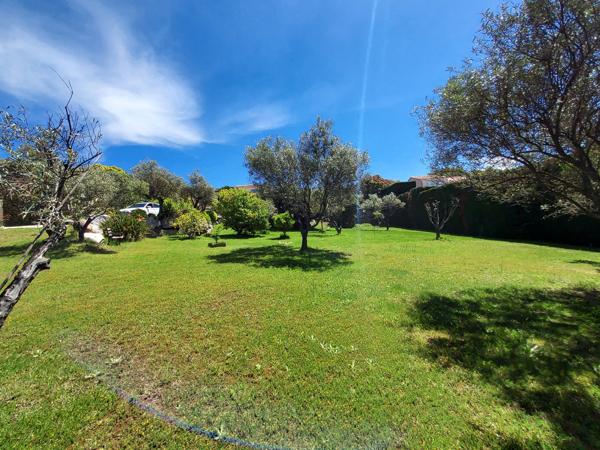 Bastelicaccia, villa de prestige vue merd de plain pied avec piscine Bastelicaccia (20129)