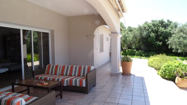 Bastelicaccia, villa de prestige vue merd de plain pied avec piscine Bastelicaccia (20129)